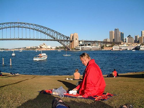 Efter den store fest var det tid til en lidt mere almindelig picknick......kan man forst&aring; at dette er Australsk vinter?<BR>